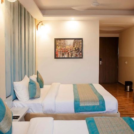 Hotel Airport City Delhi International Airport New Delhi Exterior photo